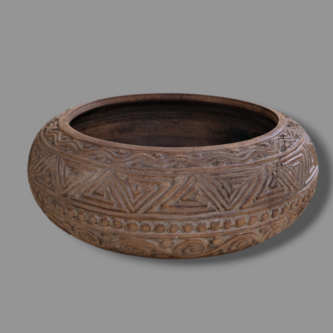 TEAK ENGRAVED BOWL ROUND