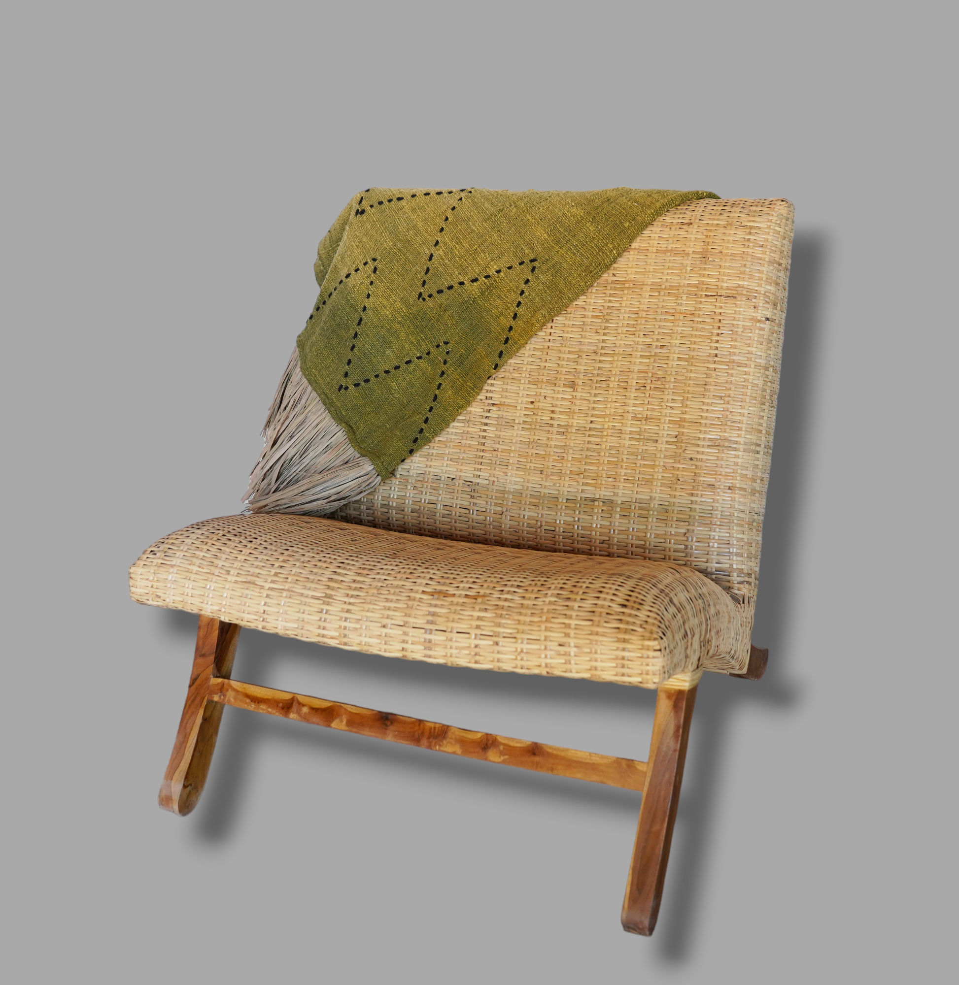 LAZY KNITTED ARMCHAIR