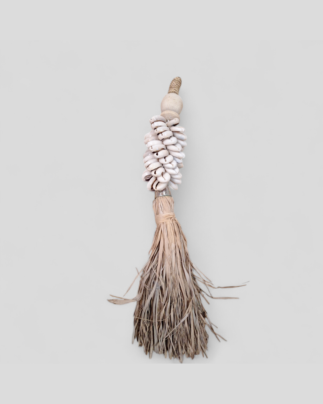 FRINGED LEAF SEA SHELL ACCESSORY