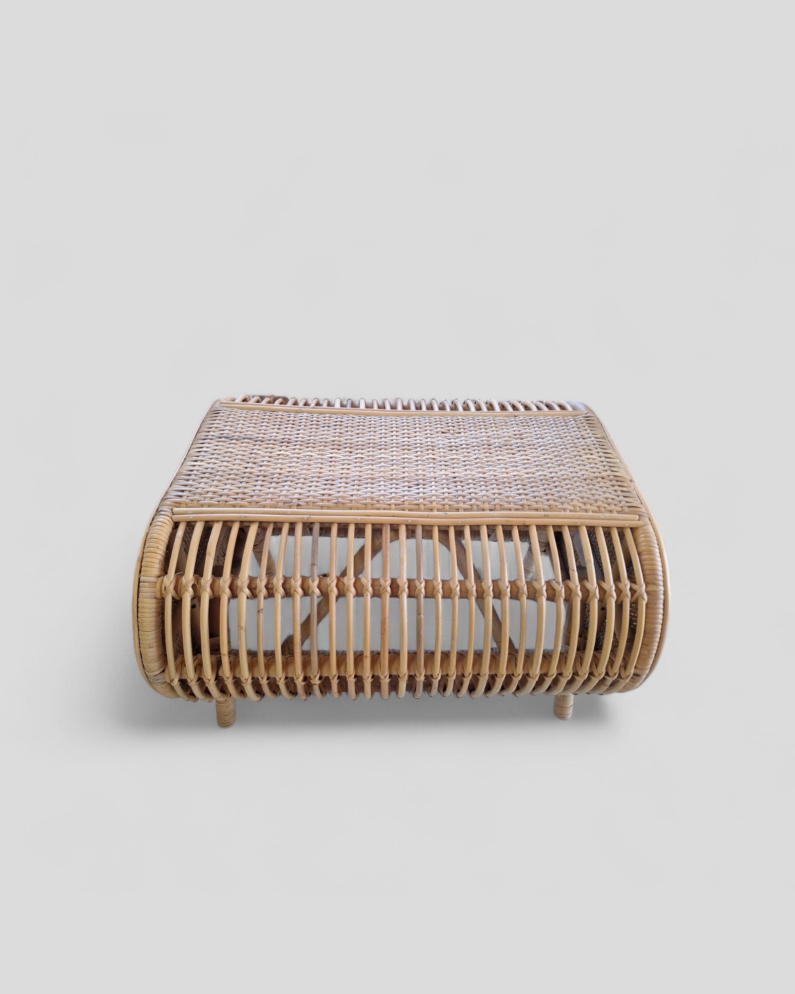 DROP RATTAN STOOL