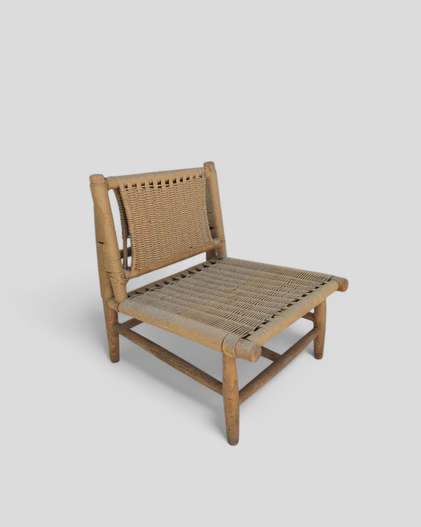 KNITTED TACO CHAIR