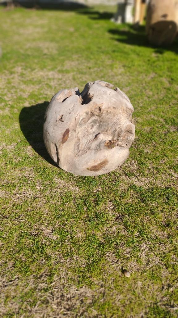 TEAK DECORATIVE BALL M