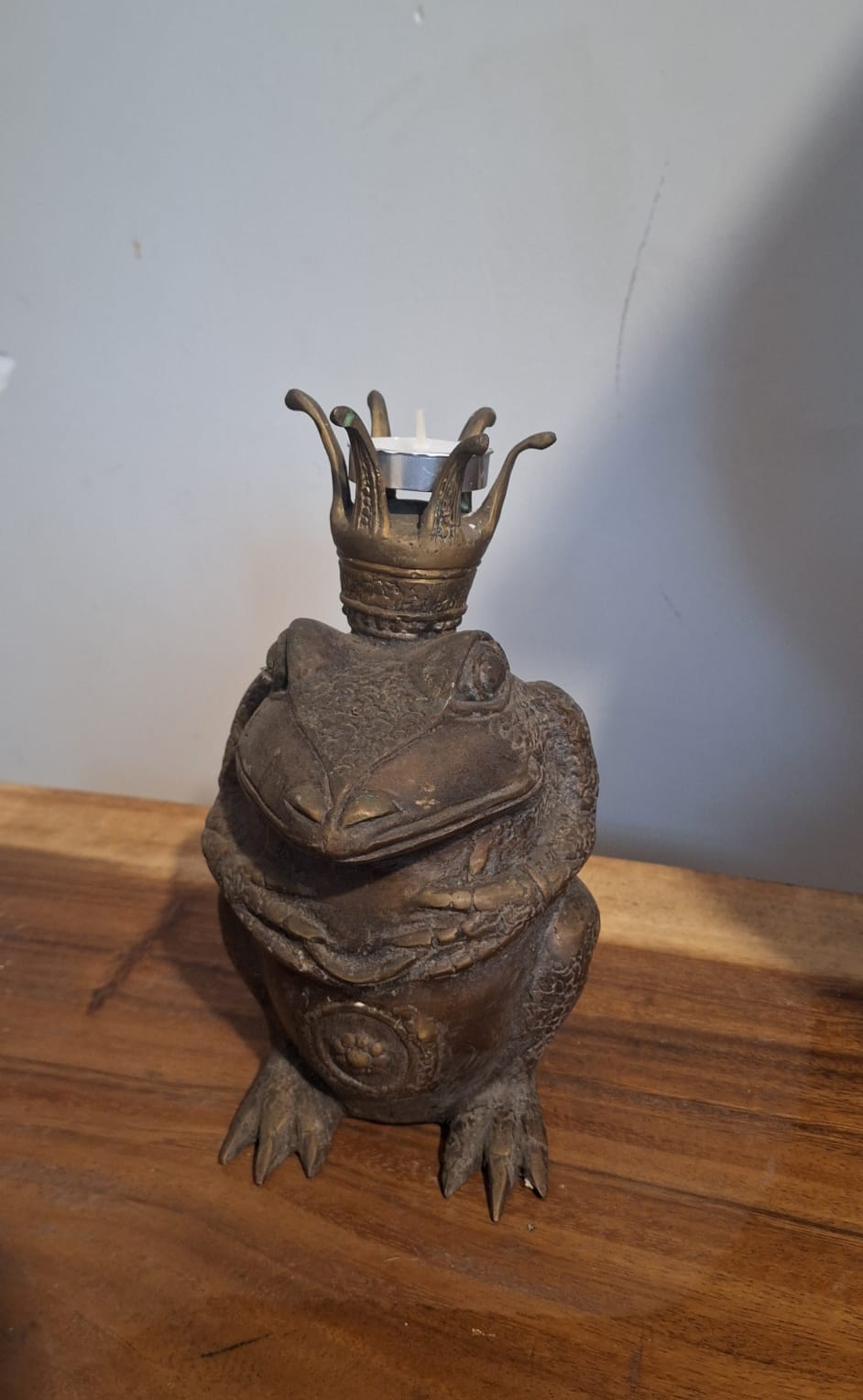 KING FROG L