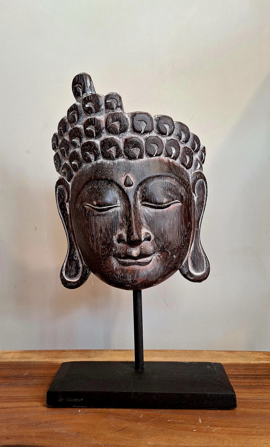 BUDDHA WITH SHANK STAND