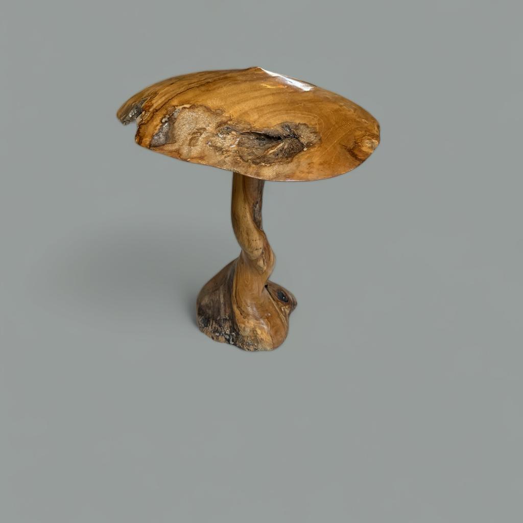MUSHROOM FIGURINE 50CM
