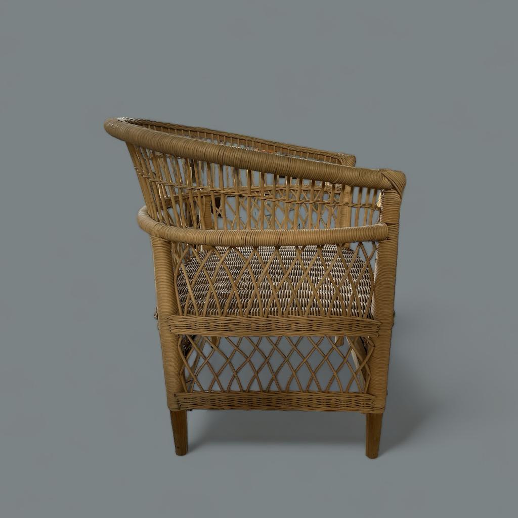 MUTIA SOFA
