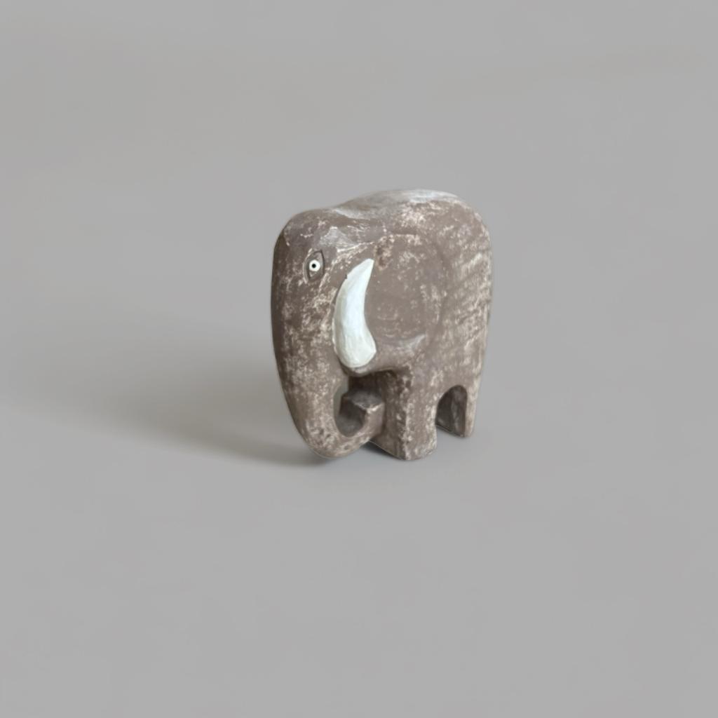 VINA TRINKET