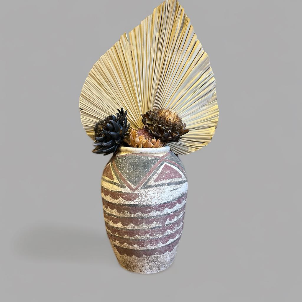 SUSANTI VASE M