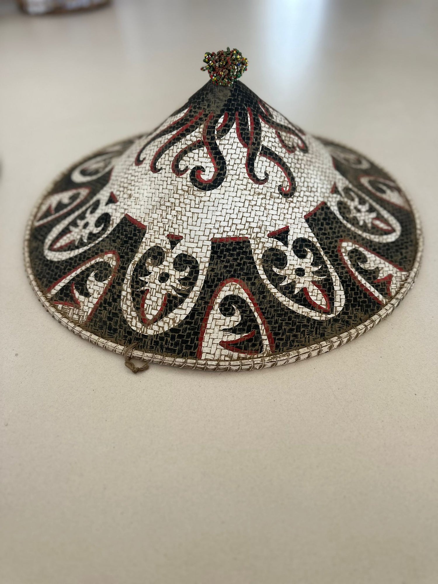 KONİK HASIR DUVAR DEKOR/ŞAPKA 003