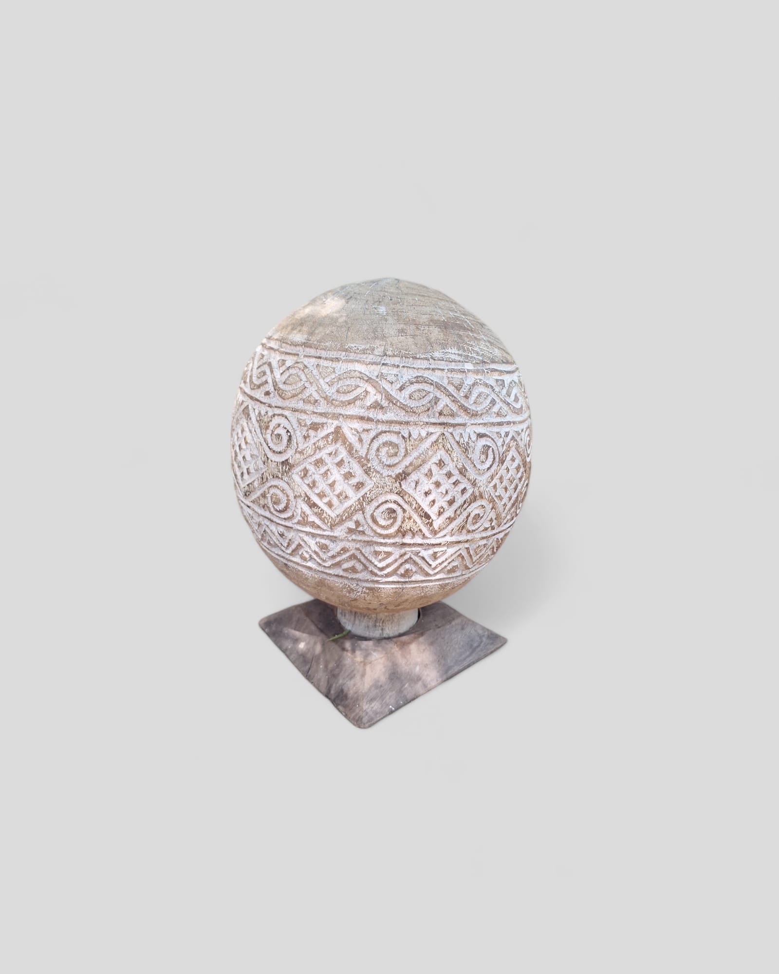 UTAMA WOODEN TRINKET
