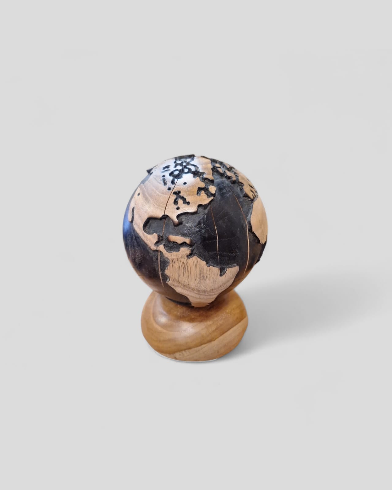 TEAK DÜNYA M