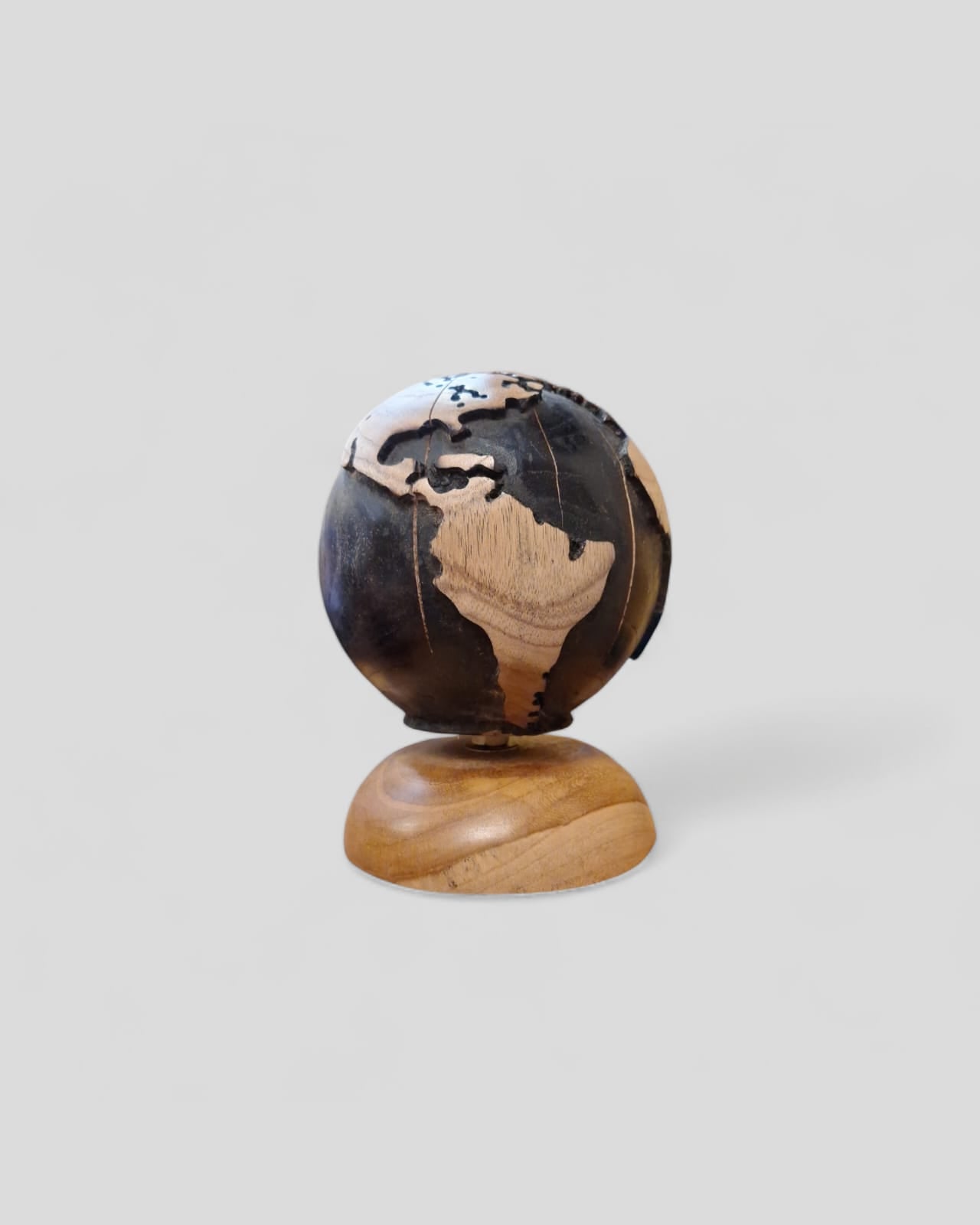 TEAK DÜNYA M