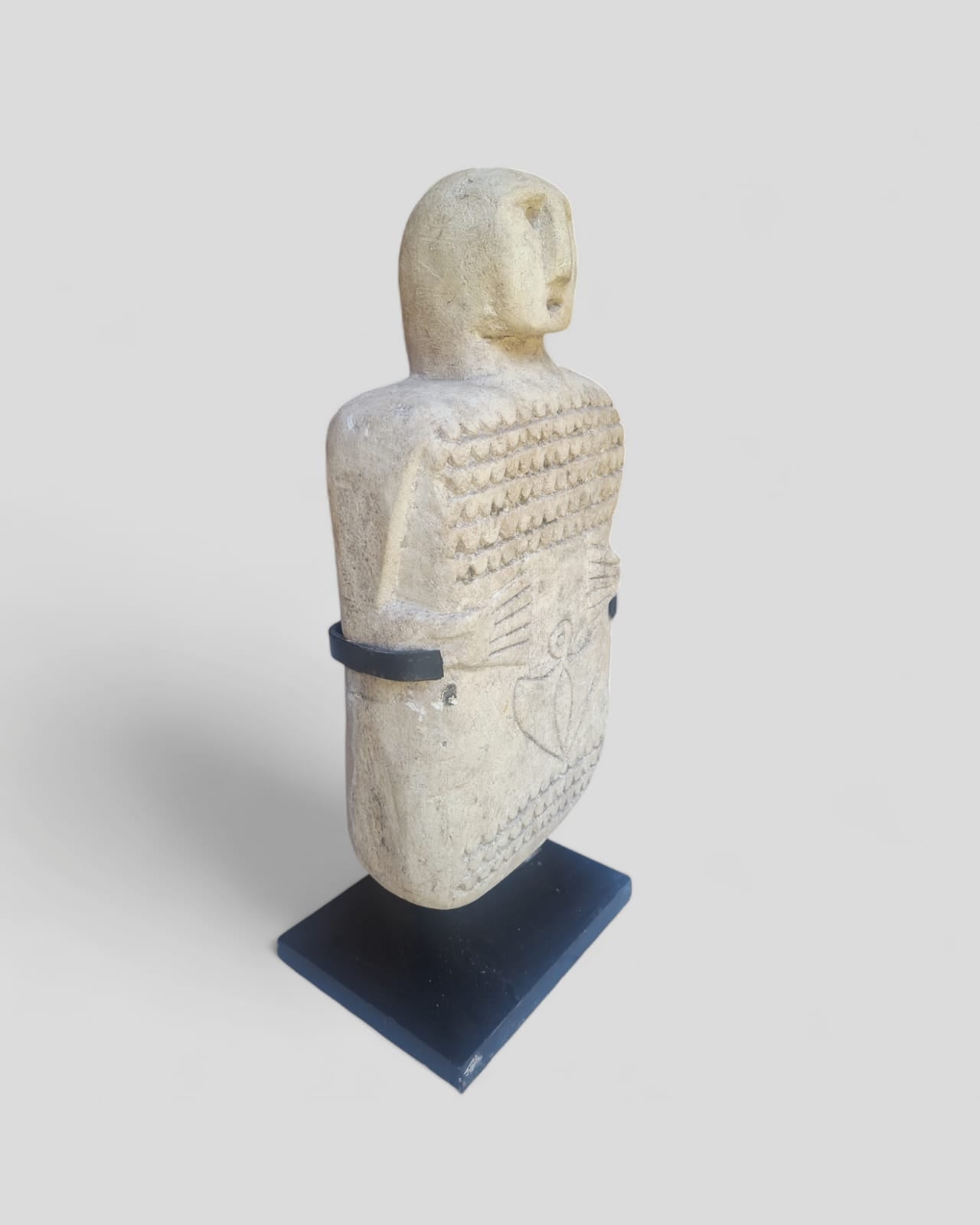 EKA STONE TRINKET