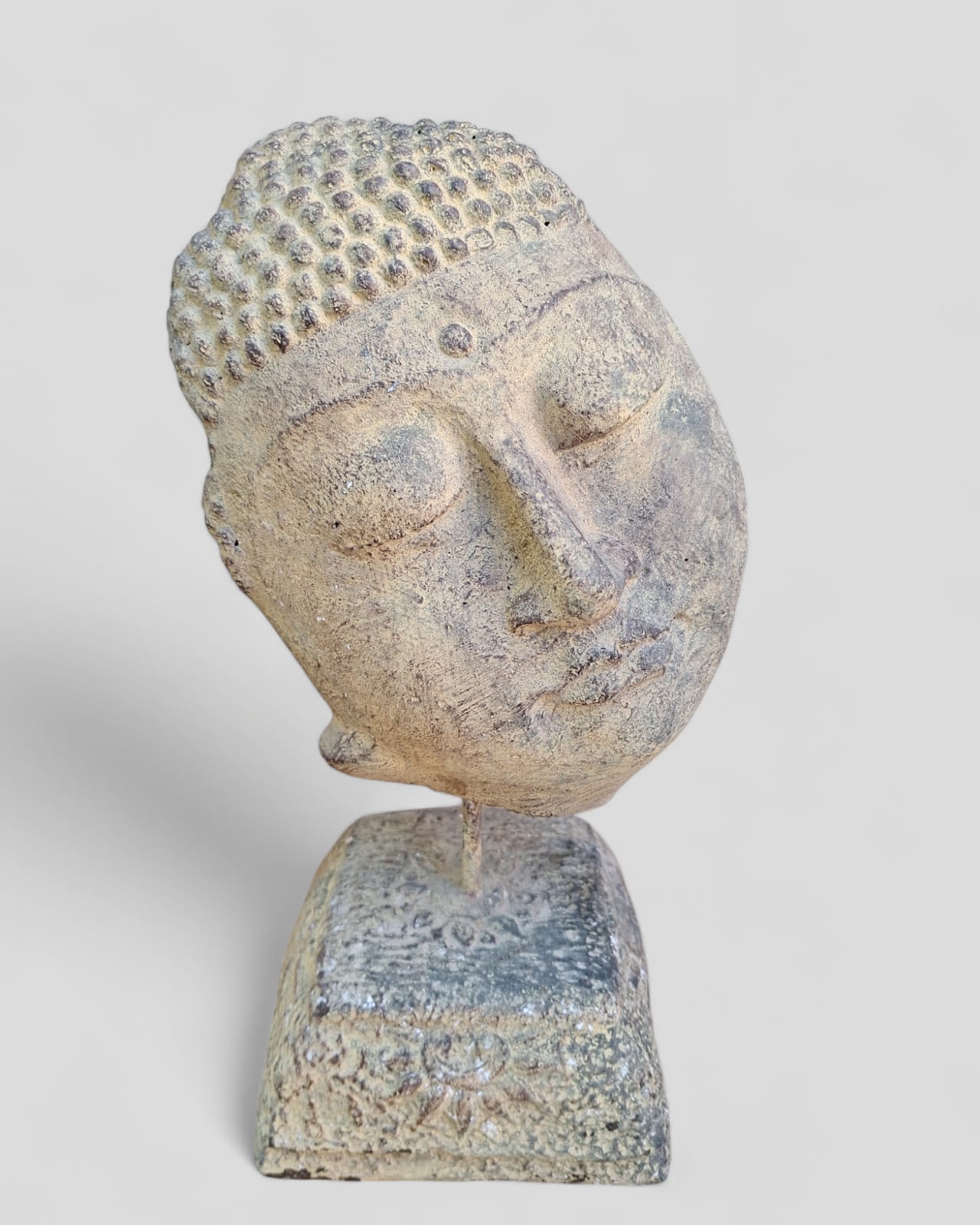 BUDDHA MASK DECOR
