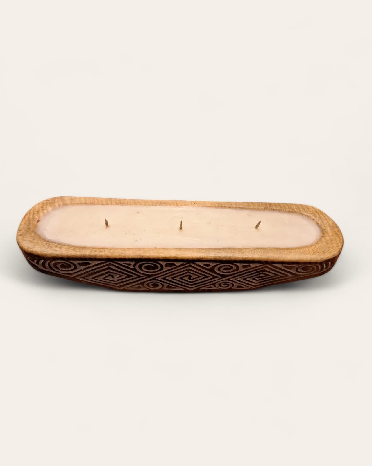 MARYANI BOAT CANDLE HOLDER