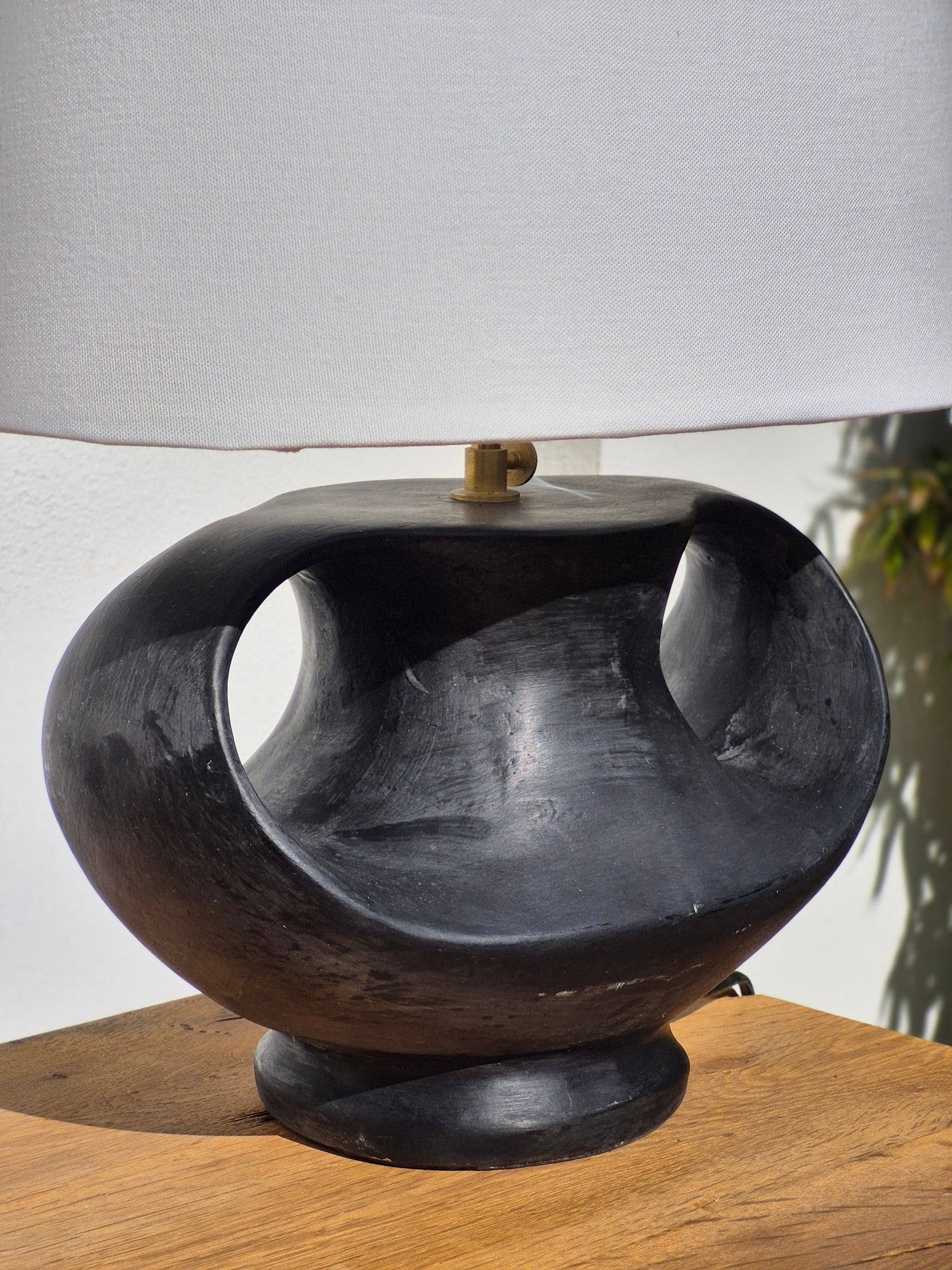 DOUBLE HANDLED LAMPSHADE