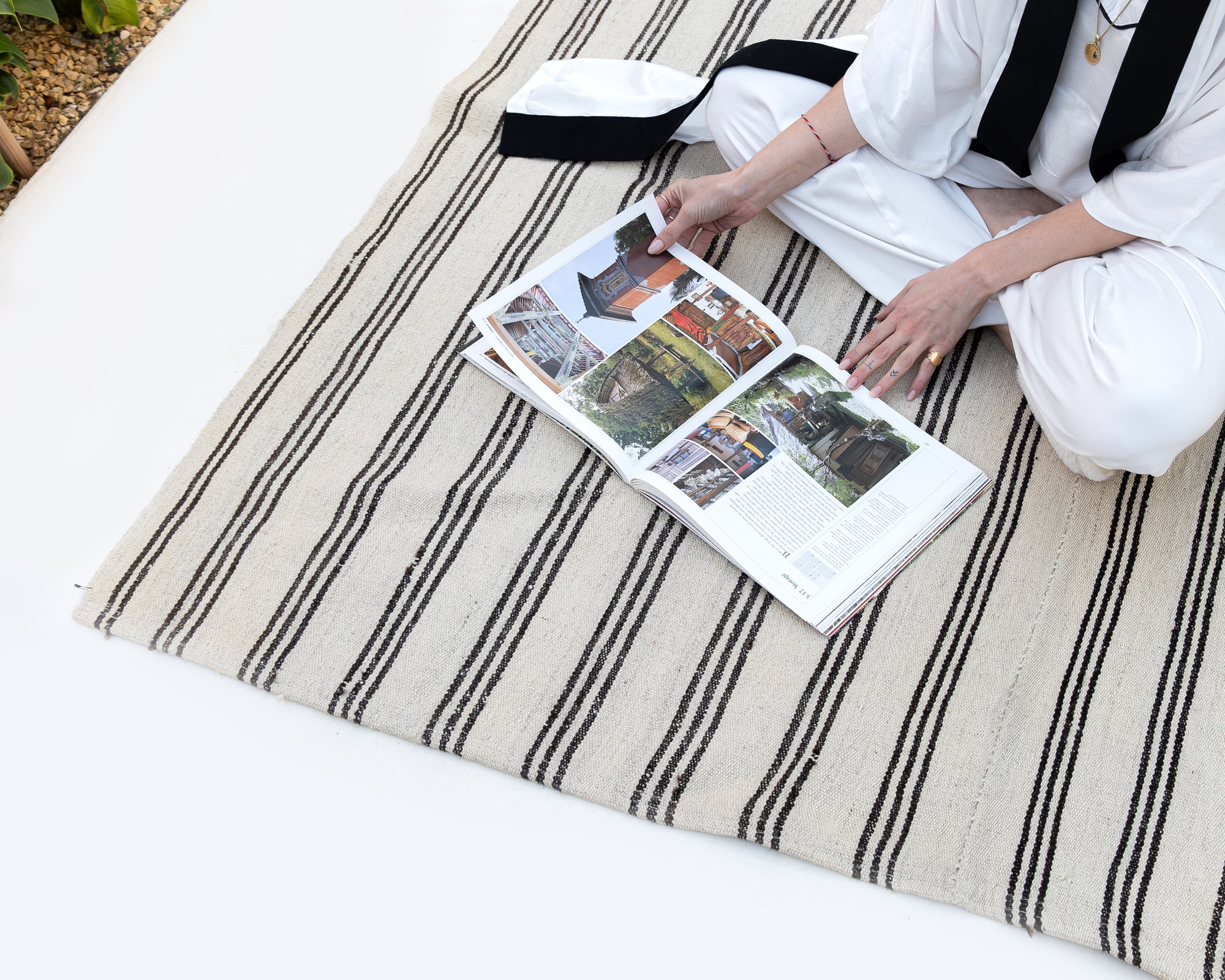 KAHVE ÇİZGİLİ KİLİM