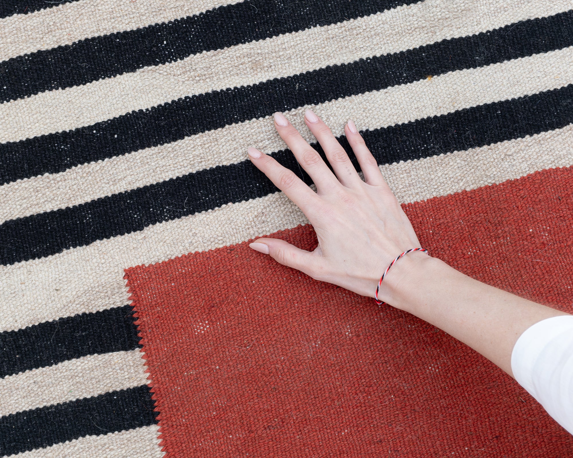 EL DOKUMA DOĞAL TASARIM KİLİM