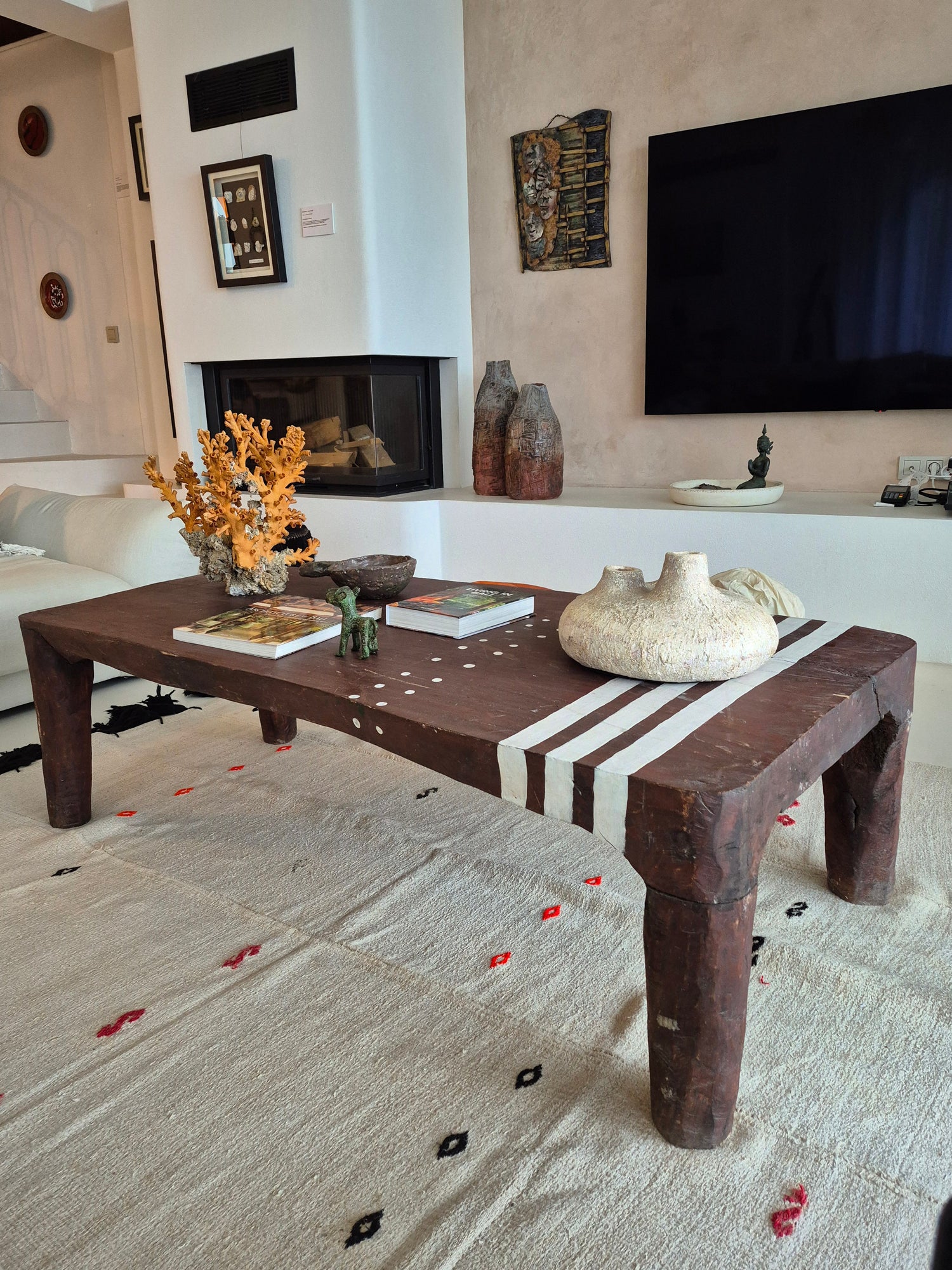 TEAK STRIPED PATTERNED RECTANGULAR COFFETABLE
