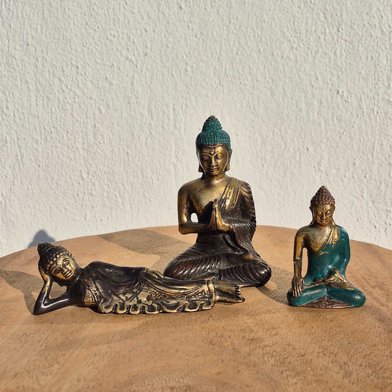 Uyuyan Budha