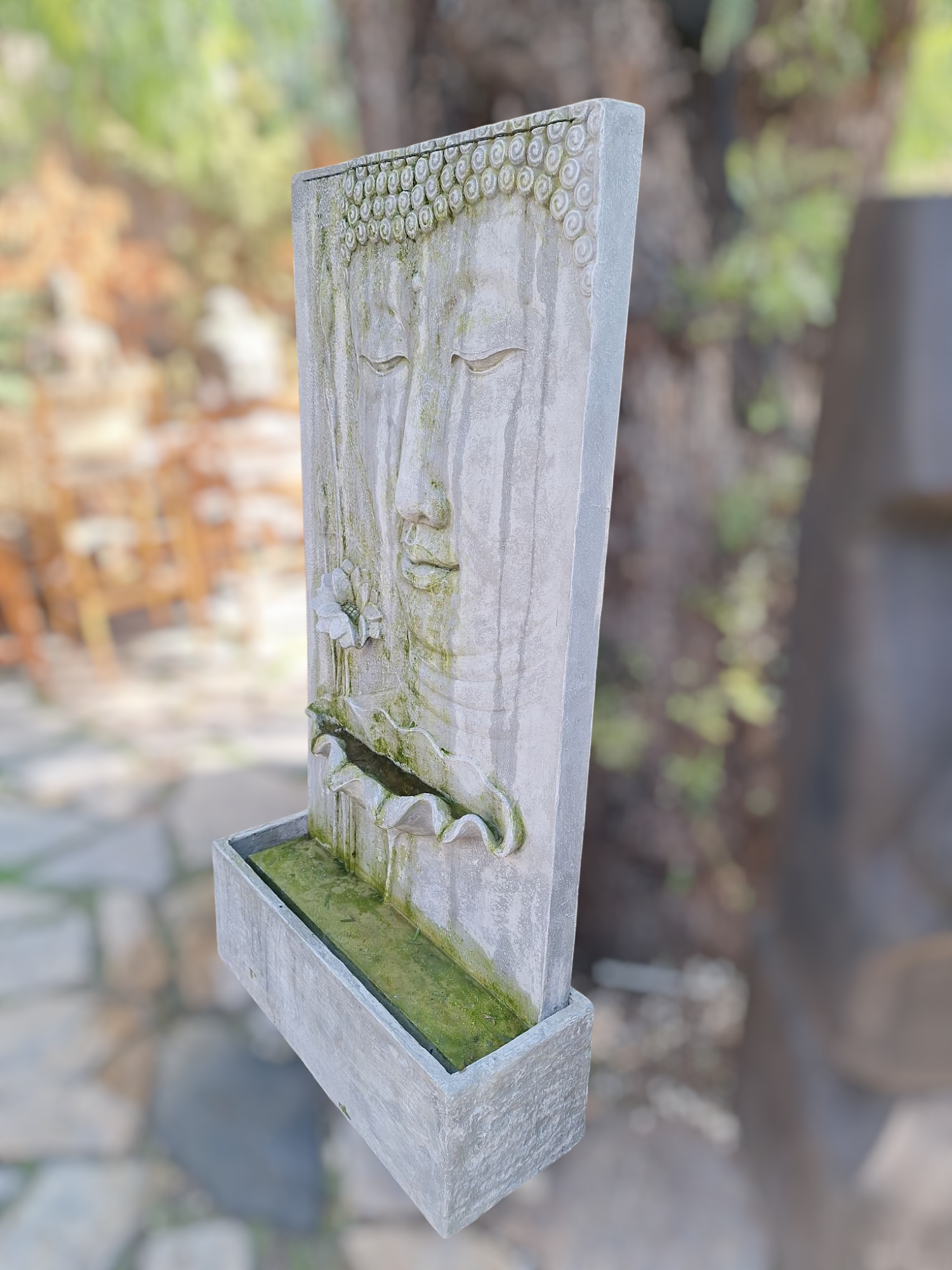 HAURVALAT POOL SCULPTURE