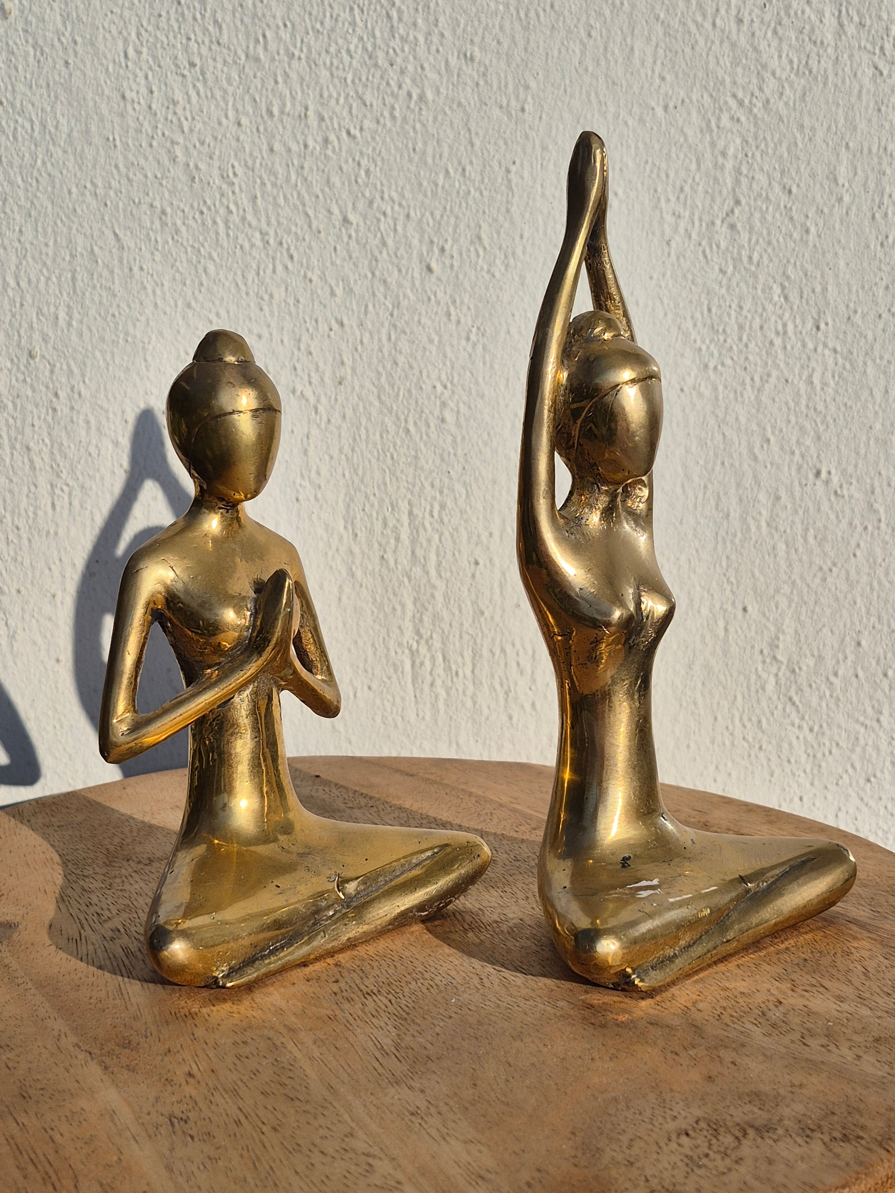 YOGA BRONZ BİBLO