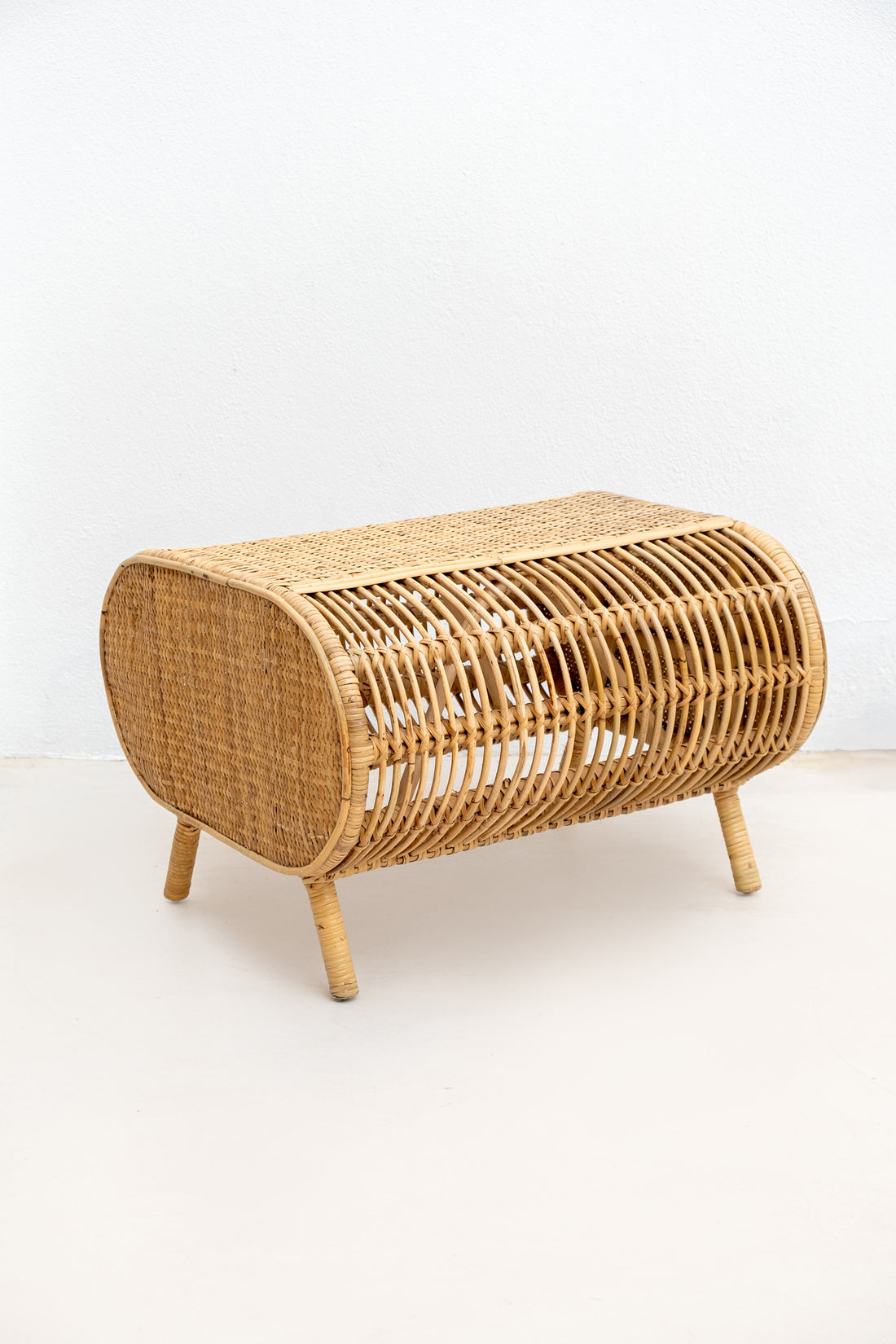 DROP RATTAN STOOL