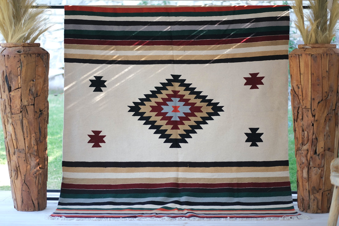 LAKE WOVEN RUG