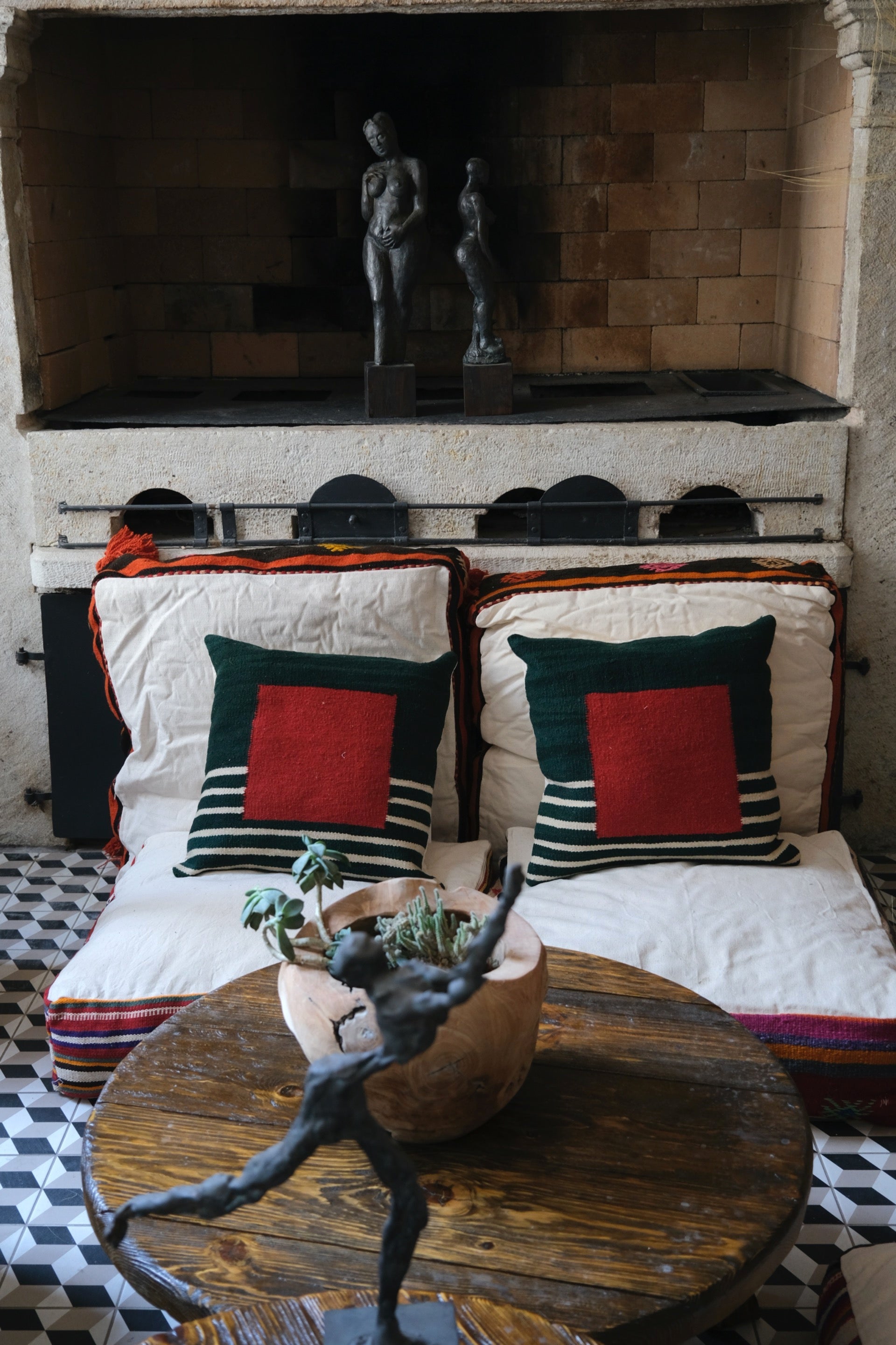 HANDWOVEN WOOL ALCA GREEN PILLOWCASE