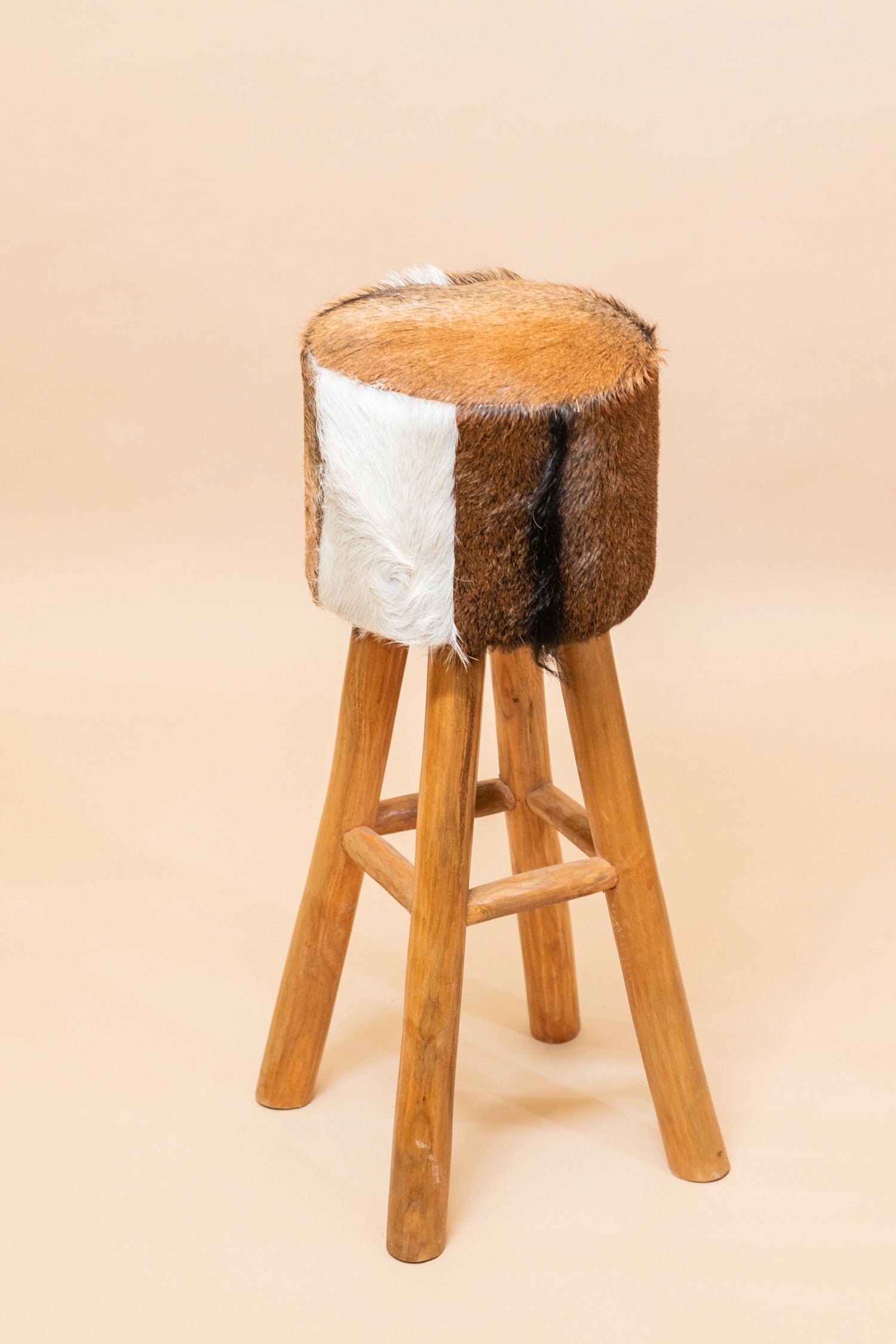 GOAT BAR STOOL